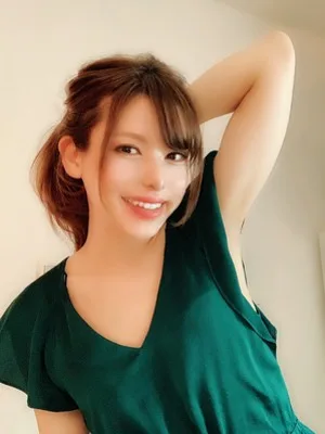 白亜 りさ