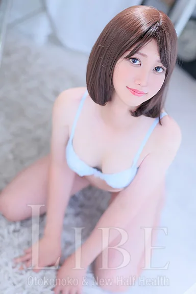 深山 千鶴