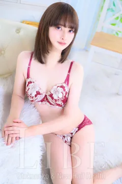深山 千鶴