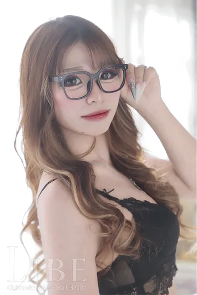 愛野ゆら
