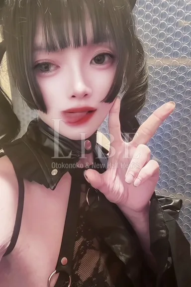 青山みかり