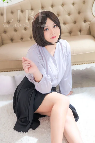 新田あや