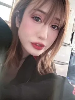 朝倉りあ