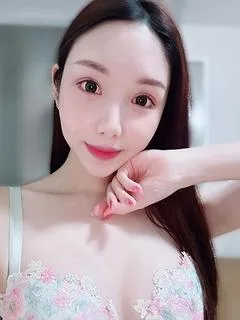水沢まりな